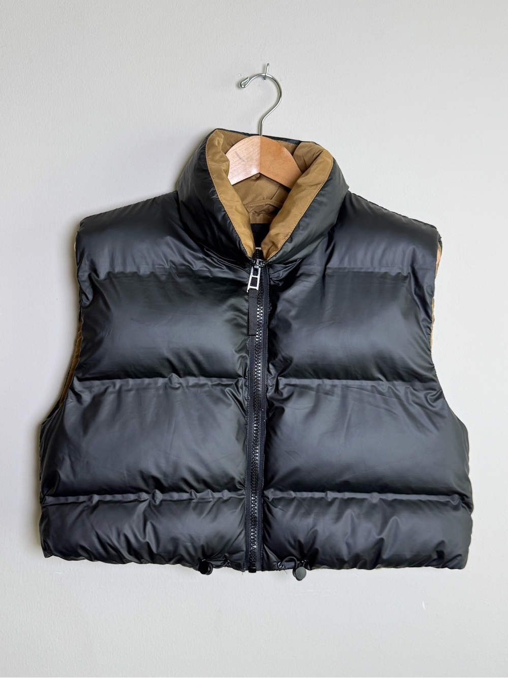 NWT | ICHI Explore | Cropped Puffer Vest Water Resistant | Black | Size Medium